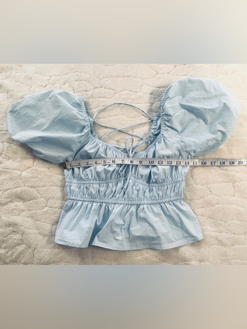 Cotton Candy LA Smocked crop top Puffed sleeves corset-style lace-up closure.M - Picture 6 of 8